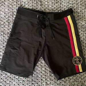 Da Hui Surf Shorts